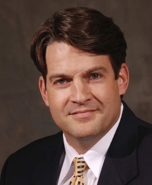 Headshot of Larry Gates